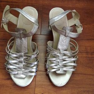 Wedge sandals size 7M sliver